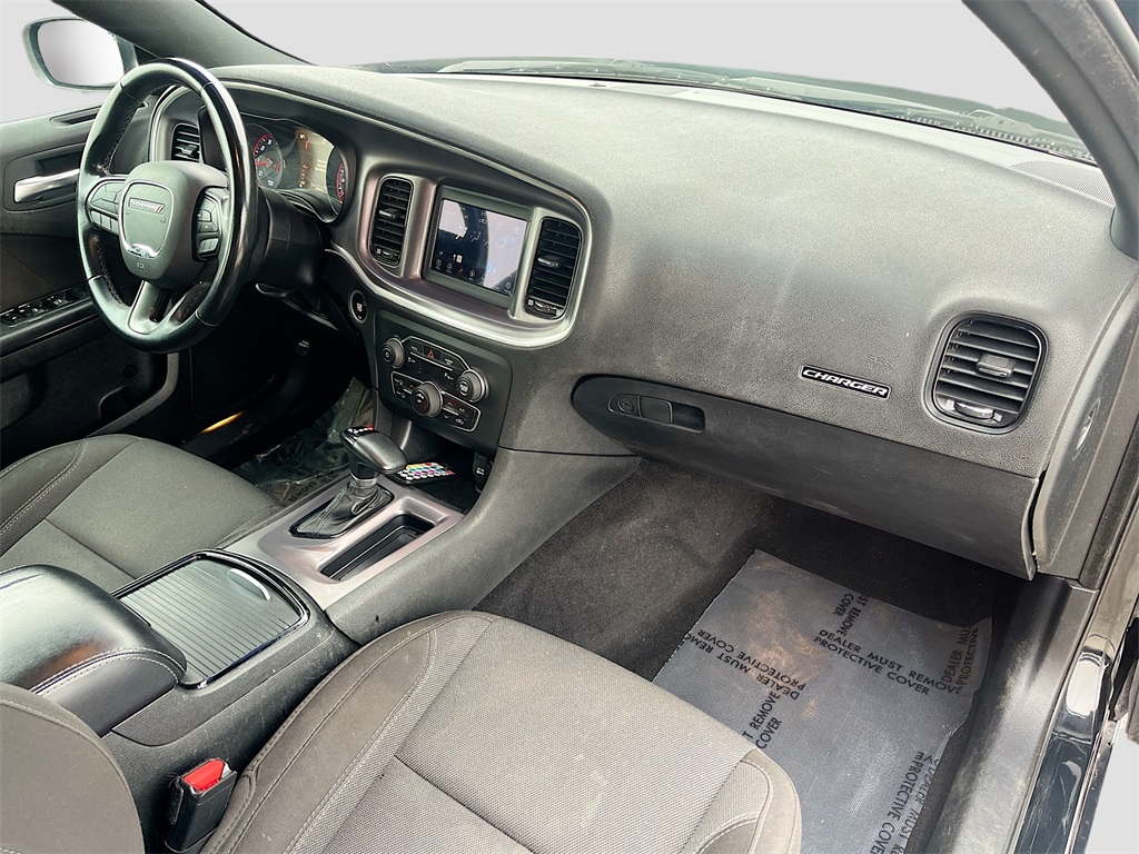 2019 Dodge Charger SXT Black at Community Kia