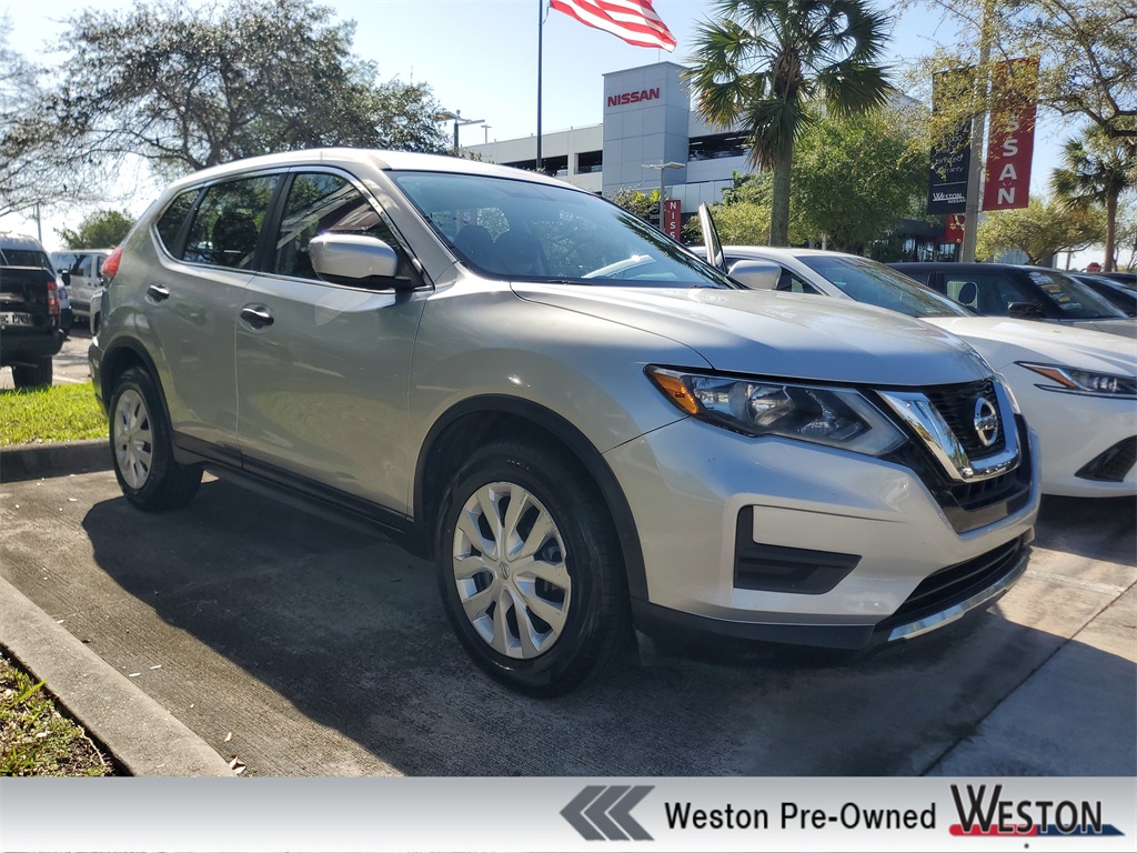 2017 Nissan Rogue S FWD