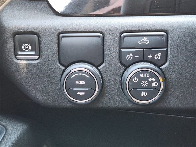 2023 Chevrolet Silverado 1500 RST photo 21