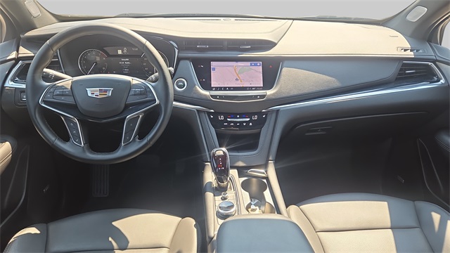 2025 Cadillac XT5