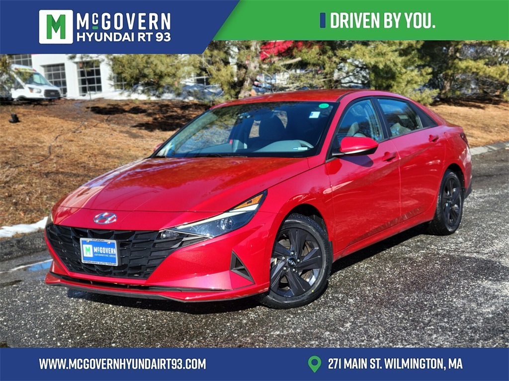 2023 Hyundai Elantra SEL FWD