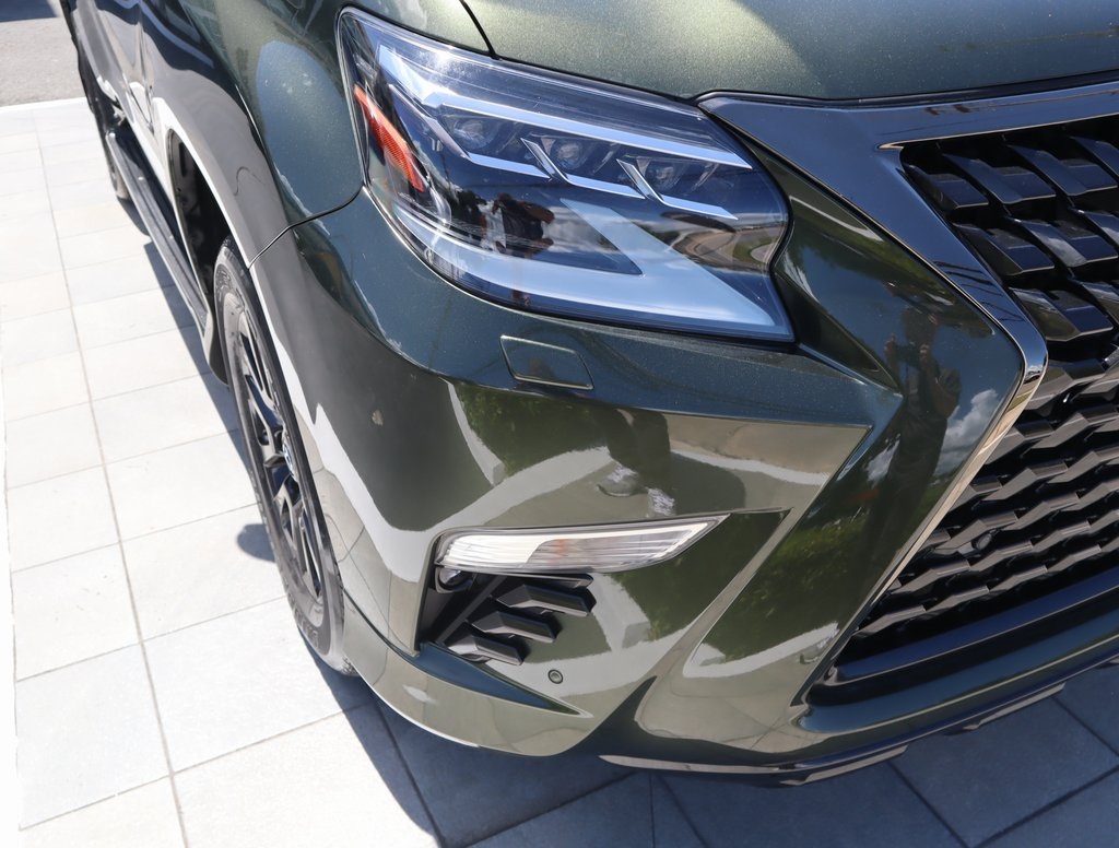 Thumbnail: 2023 Lexus GX - 16