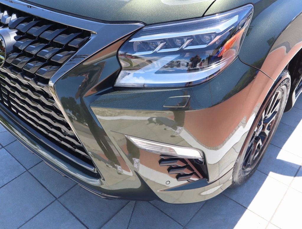Thumbnail: 2023 Lexus GX - 17