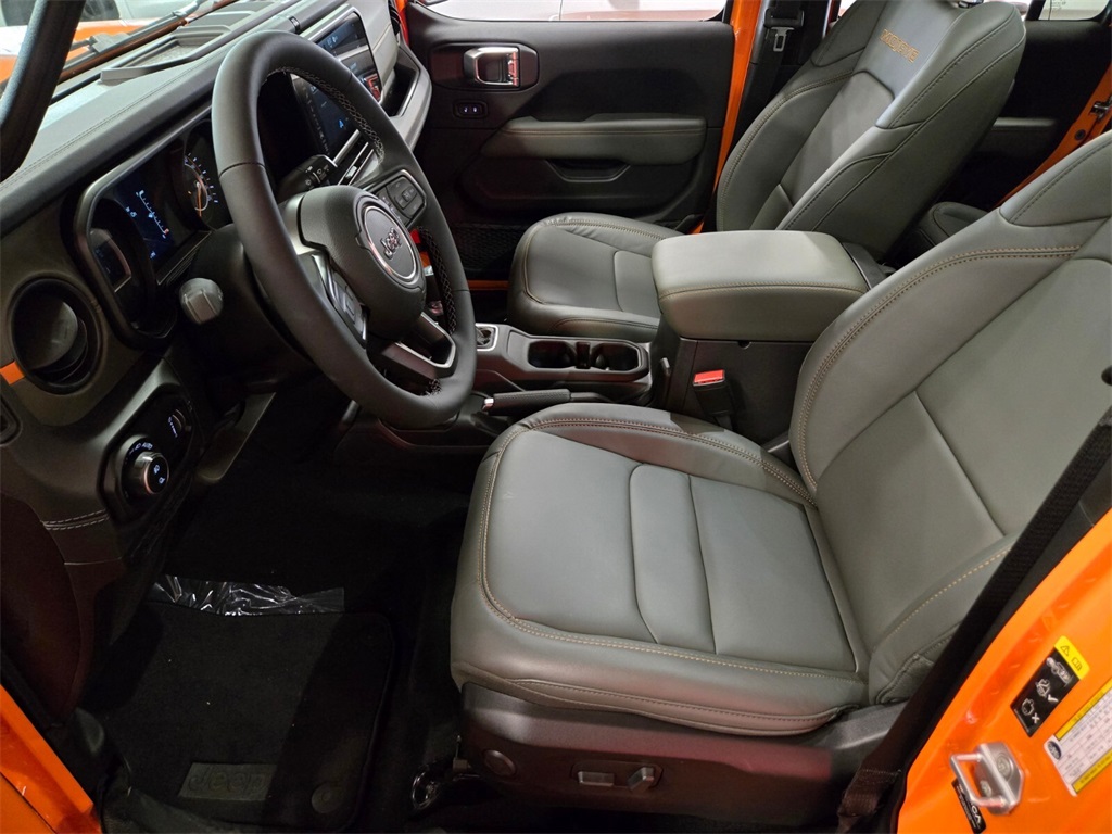 2025 Jeep Gladiator