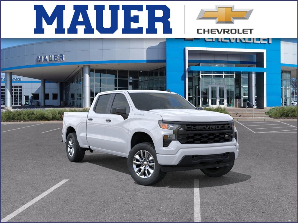 2026 Chevrolet Silverado 1500 Custom Crew Cab 4WD