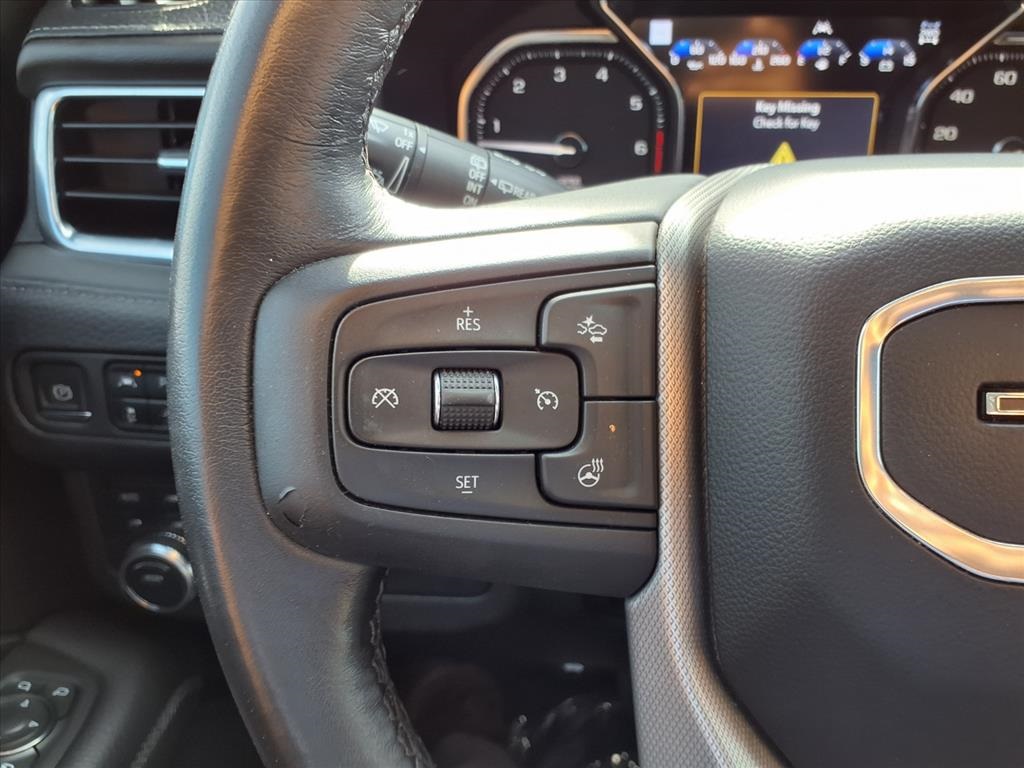 2021 GMC Yukon Denali White at Tom Peacock Cadillac