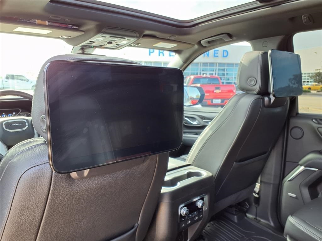 2021 GMC Yukon Denali White at Tom Peacock Cadillac