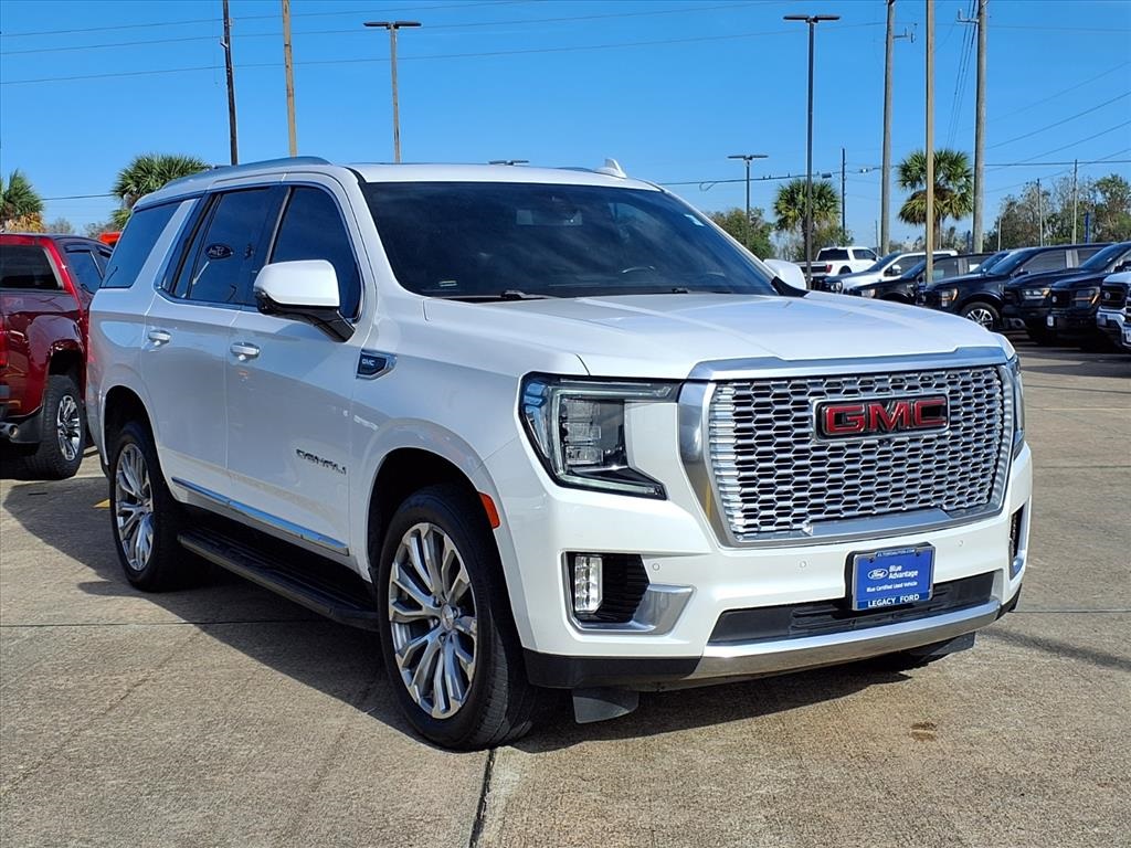 2021 GMC Yukon Denali White at Tom Peacock Cadillac