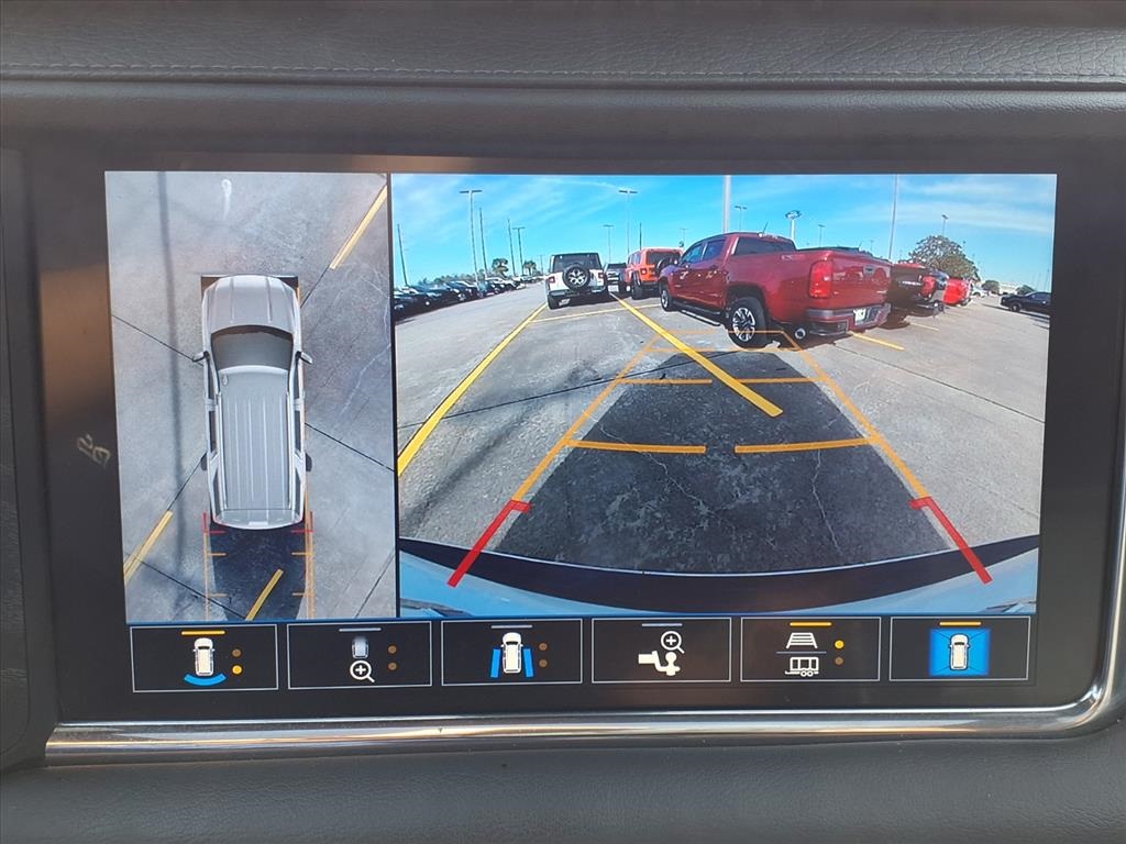 2021 GMC Yukon Denali White at Tom Peacock Cadillac