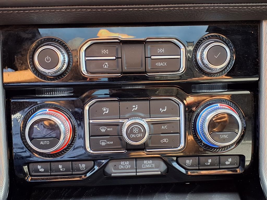 2021 GMC Yukon Denali White at Tom Peacock Cadillac