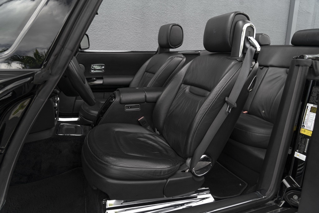 2008 Rolls-Royce Phantom Drophead Coupe - Thumbnail 3
