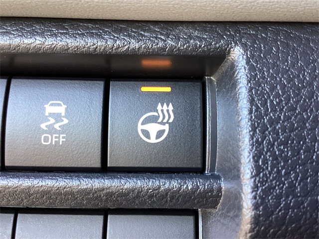 Used Car 2019 Toyota Avalon  For Sale Under $25,000 In San Antonio, Texas