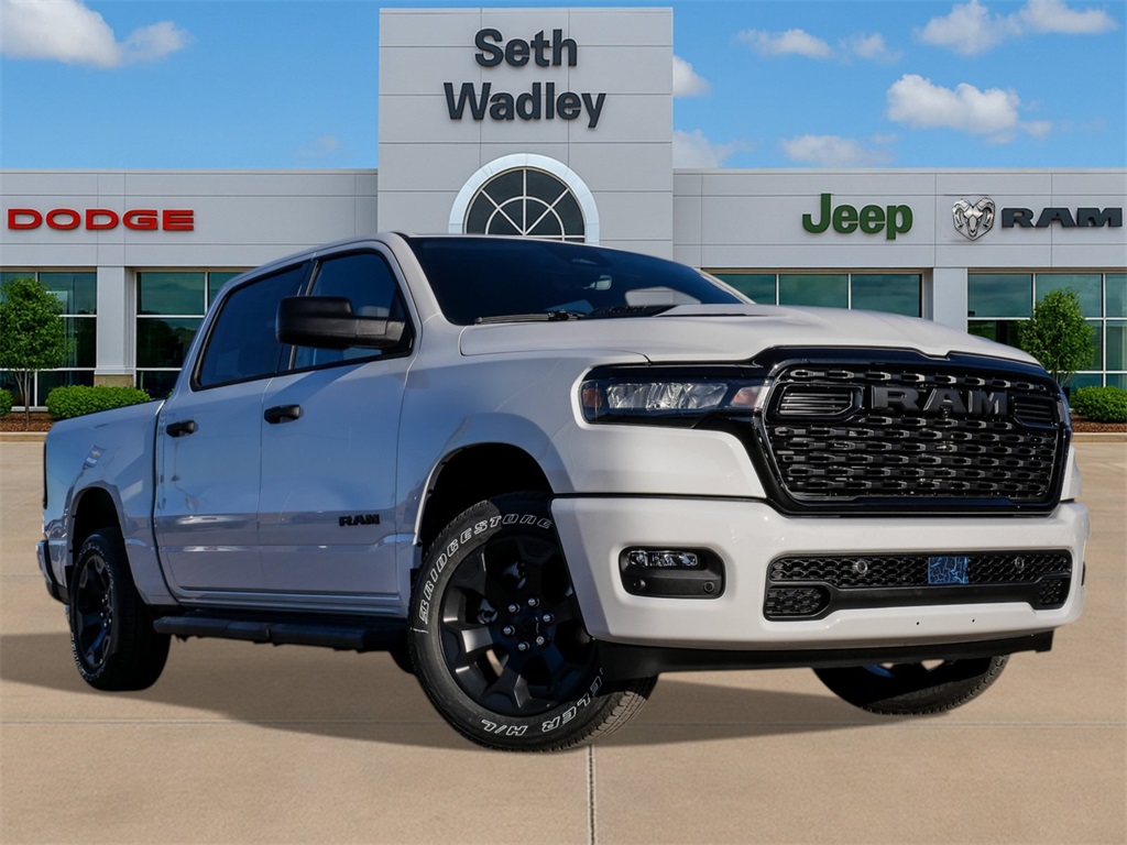 2026 RAM 1500 Express Crew Cab 4WD
