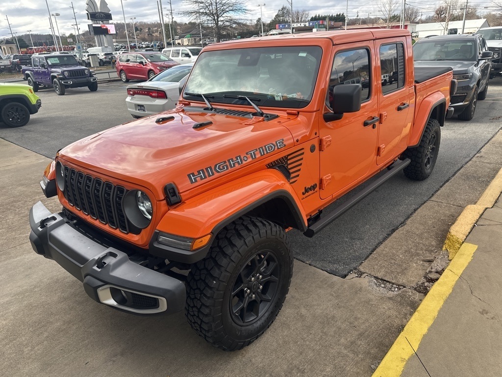 2025 Jeep Gladiator High Tide Crew Cab 4WD