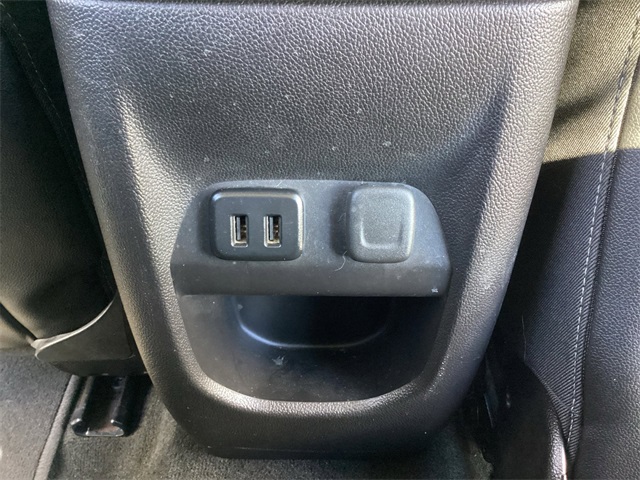 Used Car 2017 Chevrolet Colorado  Z71 For Sale Under $20,000 In San Antonio, Texas