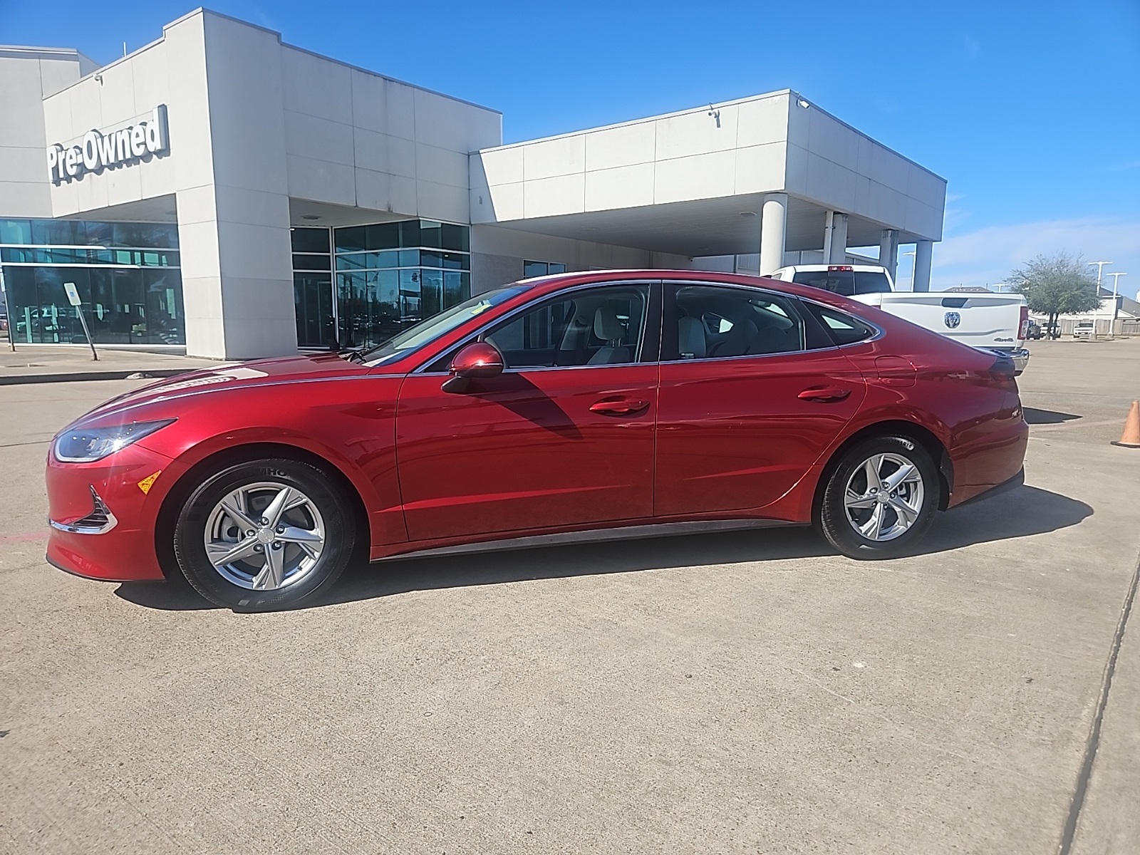 2023 Hyundai Sonata SE Red at Emmons Autoplex