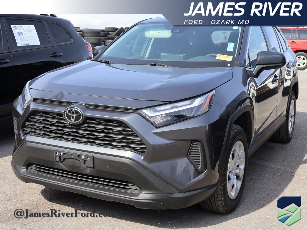 2025 Toyota RAV4 LE AWD