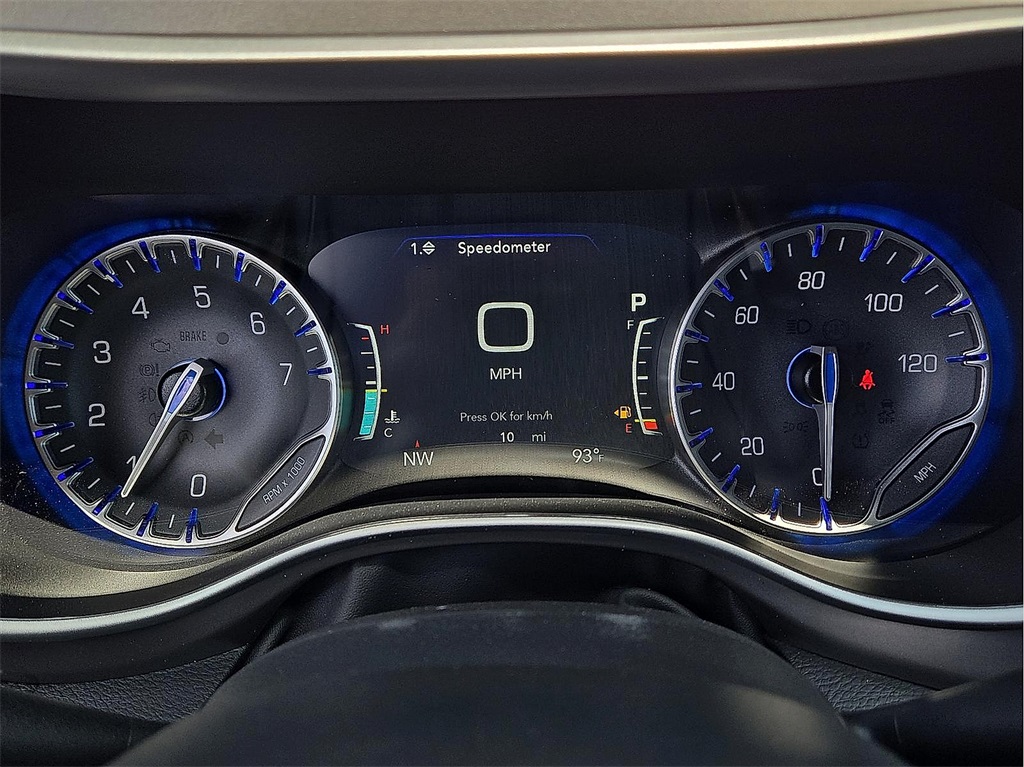 New 2025 Chrysler Pacifica For Sale in Farmington, AR