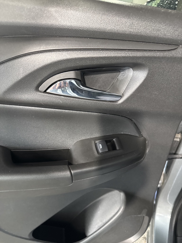 Thumbnail: 2024 Chevrolet TrailBlazer - 18