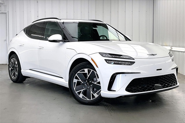 2026 Genesis GV60 Standard AWD