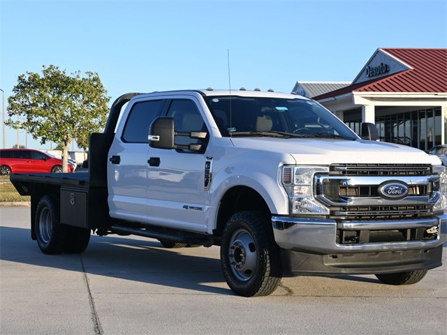 2021 Ford F-350 Super Duty Chassis Cab XLT
