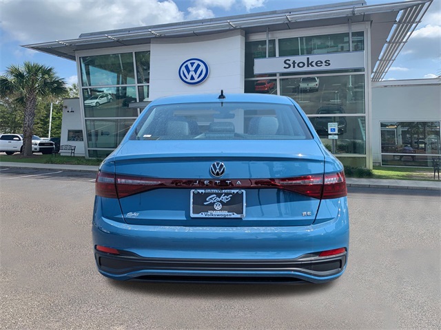 2025 Volkswagen Jetta 1.5T SE - 4