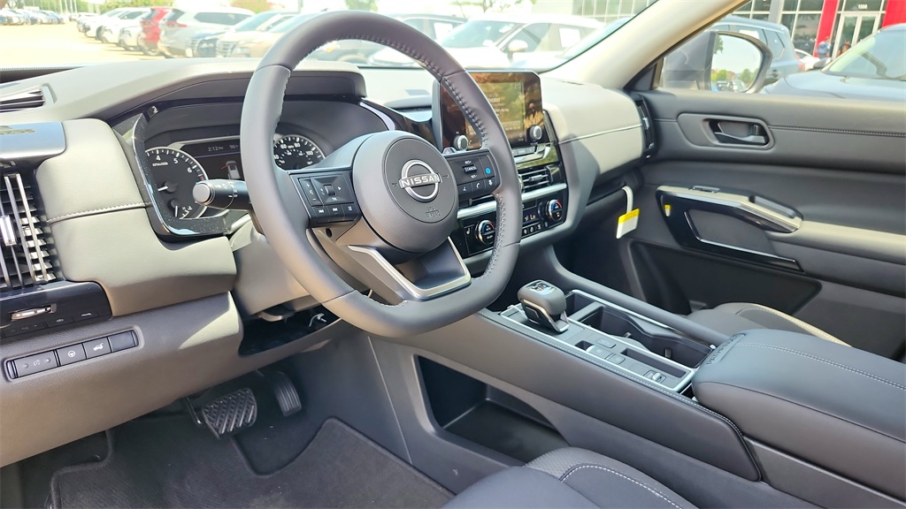 2025 Nissan Pathfinder