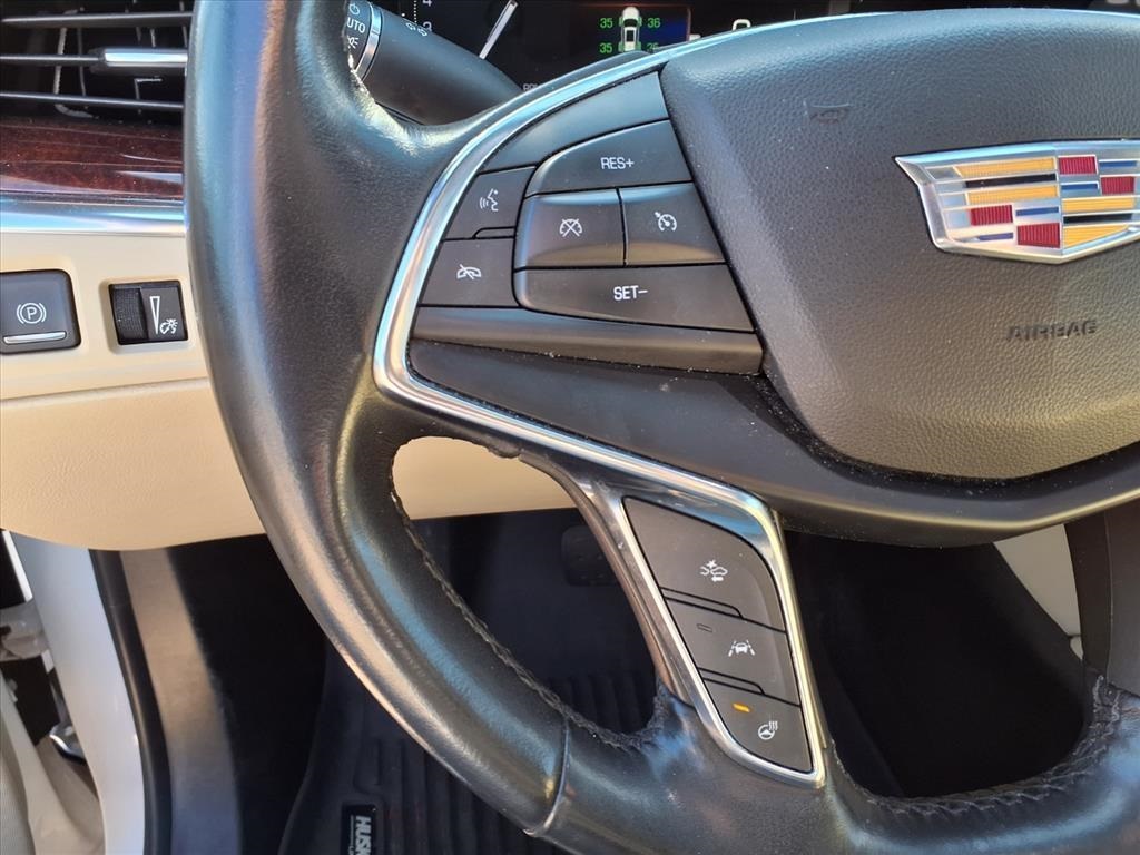 2019 Cadillac XT5 Premium Luxury White at Bayway Cadillac Southwest