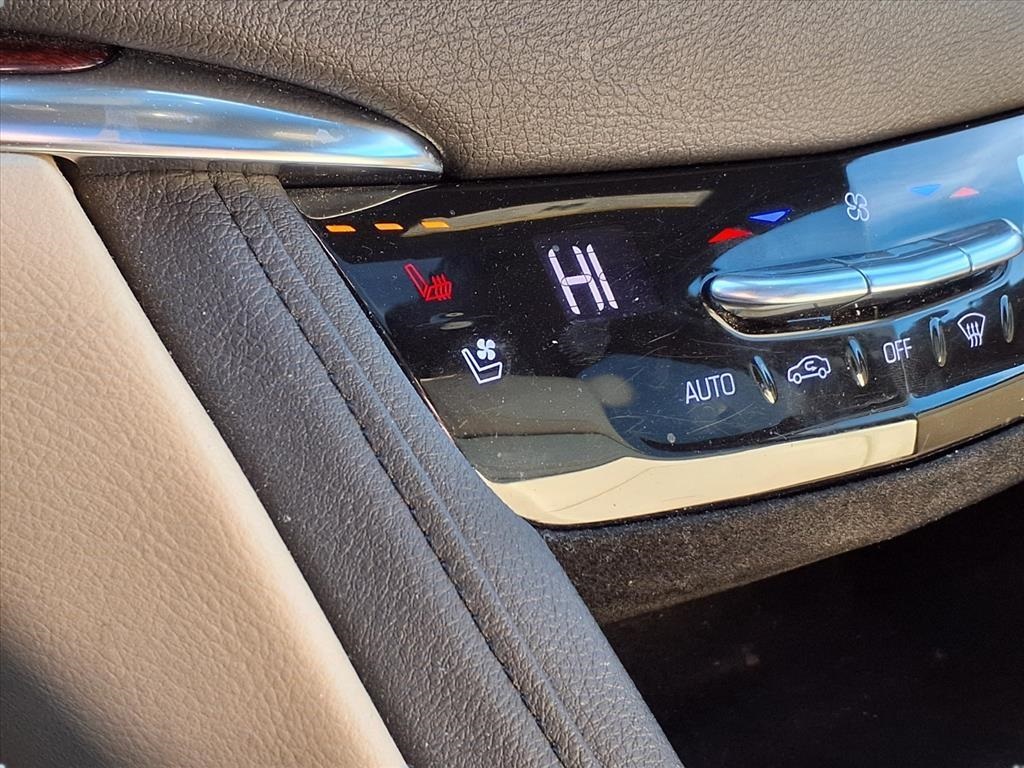 2019 Cadillac XT5 Premium Luxury White at Bayway Cadillac Southwest