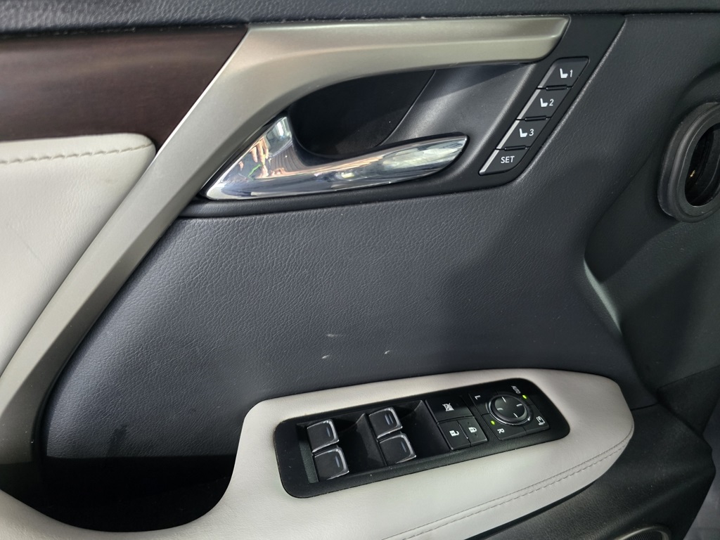 Thumbnail: 2021 Lexus RX - 13