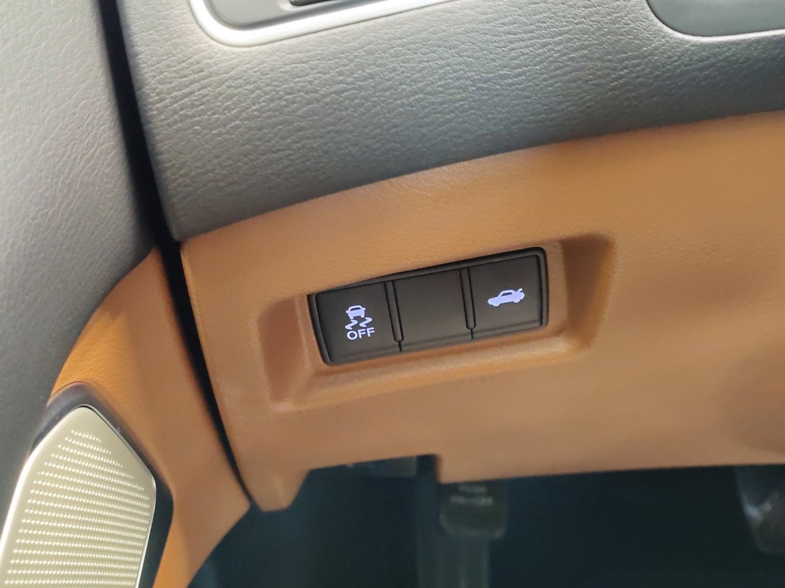 Used Car 2023 Infiniti Q50  Luxe For Sale Under $35,000 In San Antonio, Texas