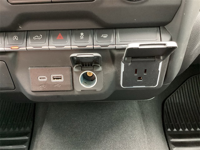 Used Car 2024 Chevrolet Silverado 1500  Custom For Sale Under $35,000 In San Antonio, Texas