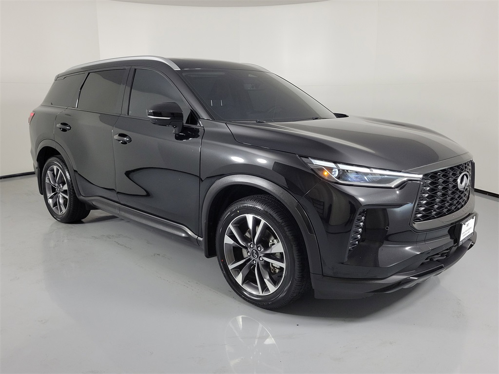 2023 INFINITI QX60 LUXE Black at South Houston Nissan