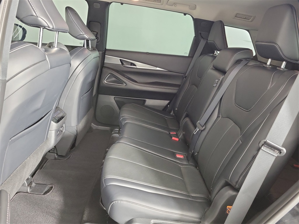 2023 INFINITI QX60 LUXE Black at South Houston Nissan