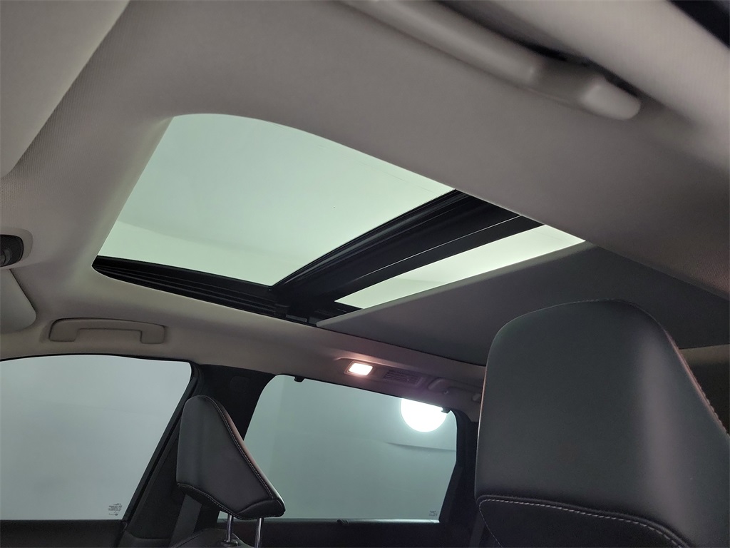 2023 INFINITI QX60 LUXE Black at South Houston Nissan