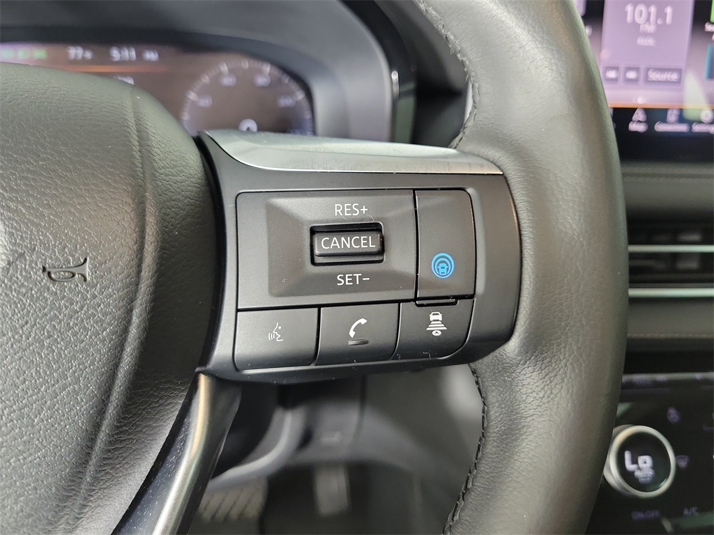 2023 INFINITI QX60 LUXE Black at South Houston Nissan