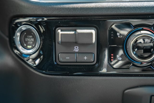 ChevroletSilverado 3500HD28