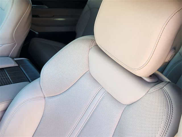 2024 Jeep Wagoneer Series II Gray at Texan Dodge Chrysler Jeep Ram