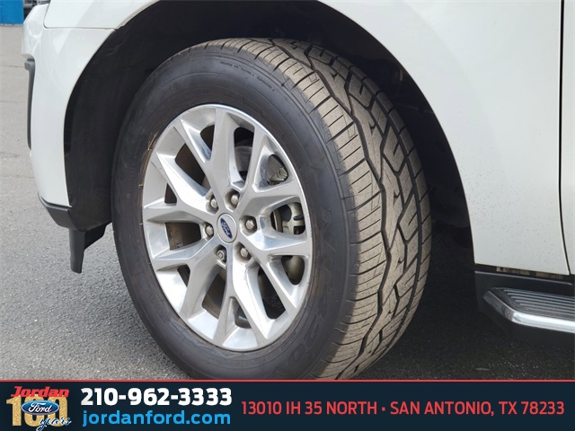Used Car 2021 Ford Expedition Max  Xlt For Sale Under $25,000 In San Antonio, Texas