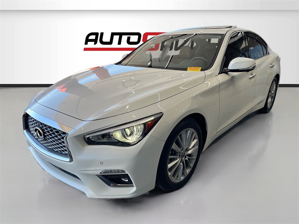2024 INFINITI Q50 LUXE White at AutoSavvy Houston Southwest