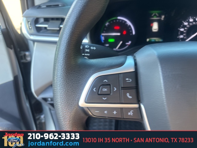Used Car 2021 Toyota Sienna  Le For Sale Under $30,000 In San Antonio, Texas