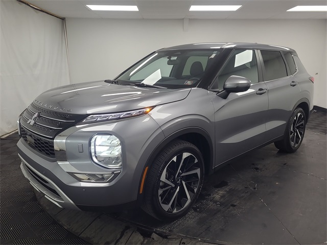 2023 – Mitsubishi – Outlander