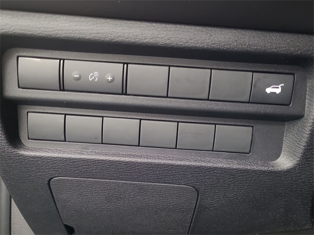 2023 – Mitsubishi – Outlander