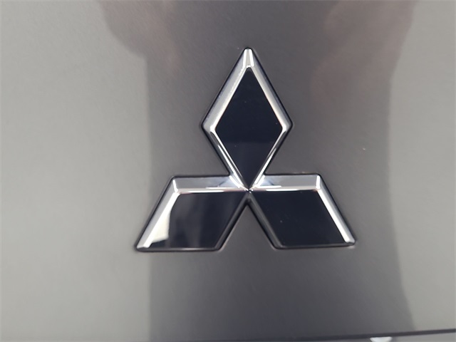 2023 – Mitsubishi – Outlander