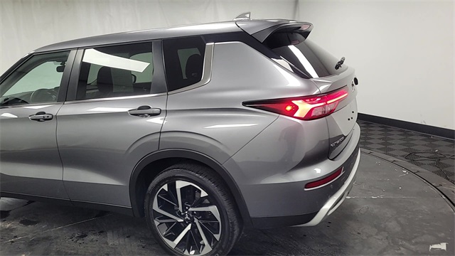 2023 – Mitsubishi – Outlander