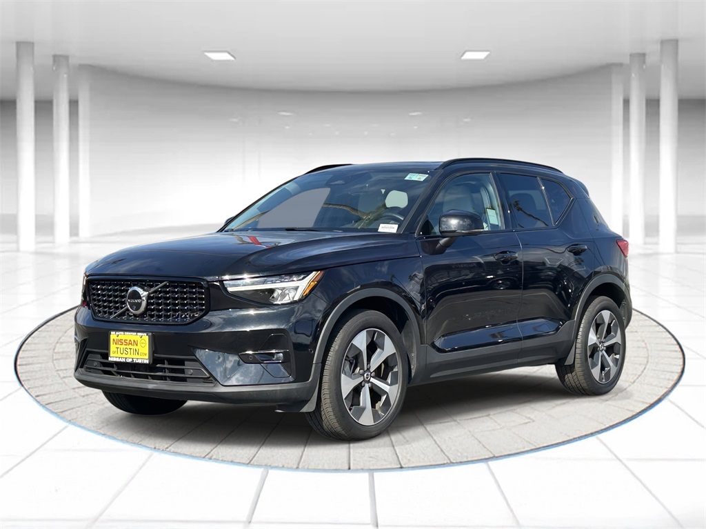 2023 Volvo XC40 Ultimate