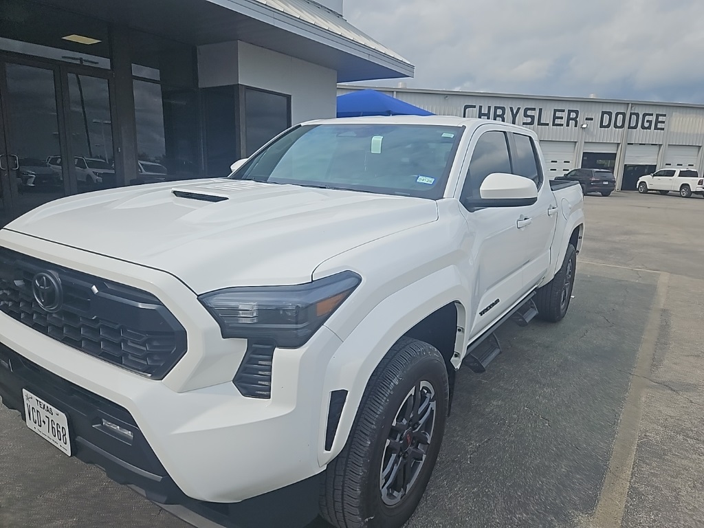 Used Car 2024 Toyota Tacoma  Trd Off-road For Sale Under $40,000 In San Marcos, Texas