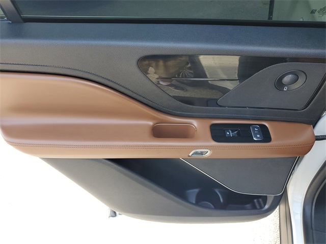 2022 Lincoln Aviator Reserve photo 9
