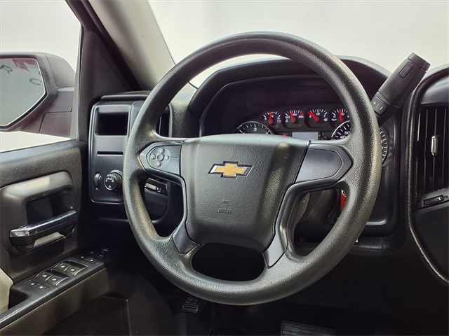 2017 Chevrolet Silverado 1500 Custom - 9