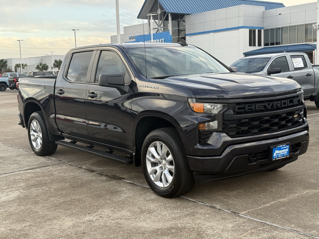 2022 Chevrolet Silverado 1500 Custom - 4